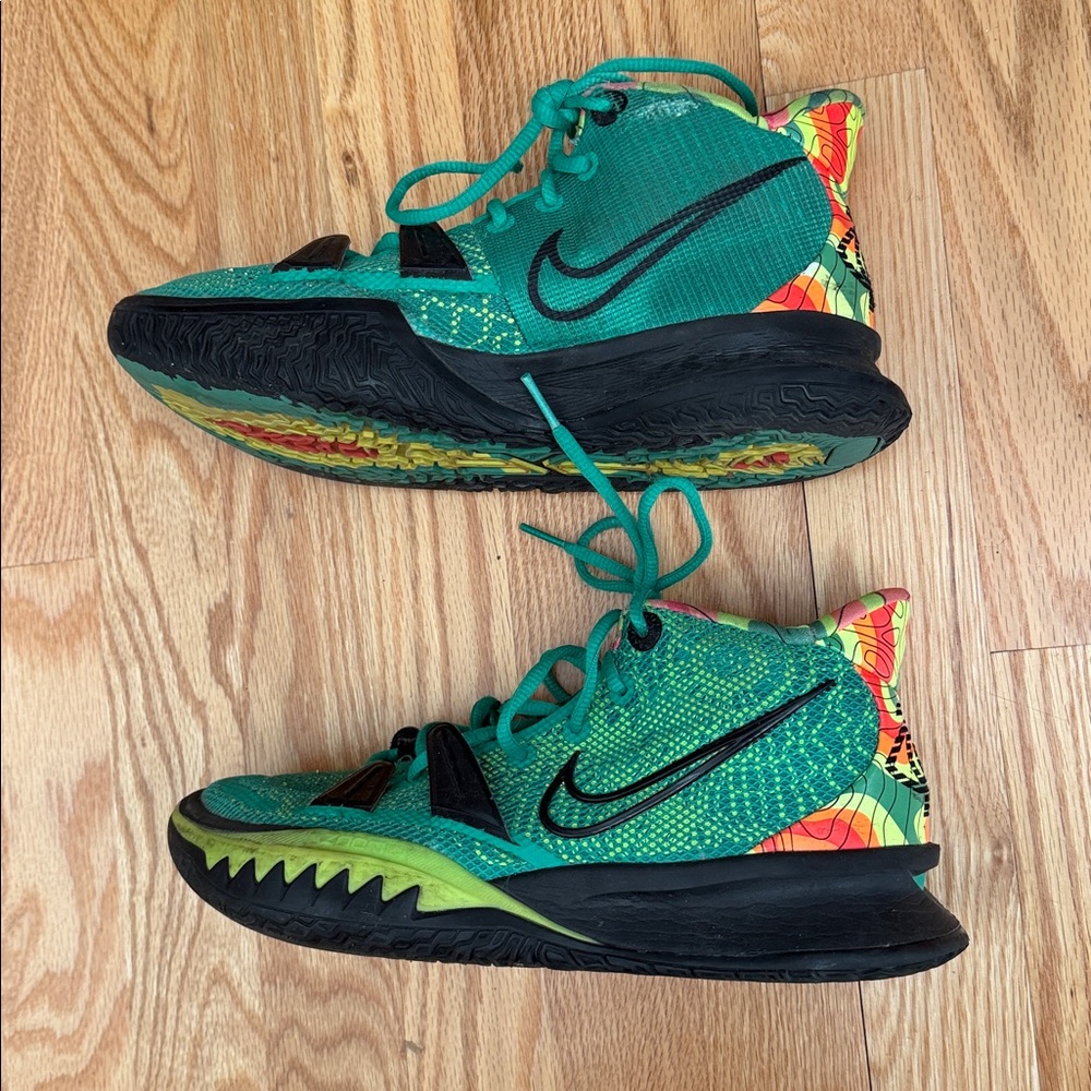 NIKE Kyrie 7 'Ky-D Weatherman' Athletic Basketball High Top Sneakers Size 6.5